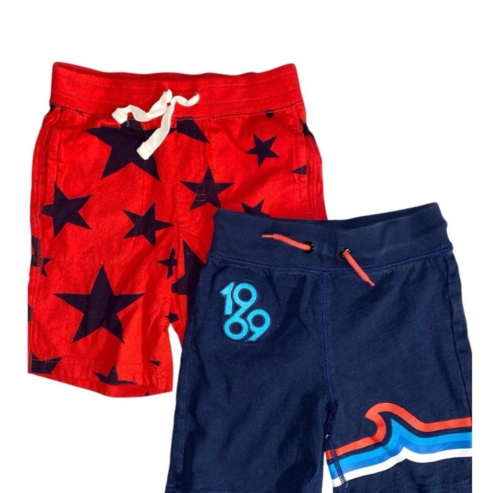 2 GAP Kids Star Print Shorts – Red & Blue Set Size XS Comfy Summer Play Shorts